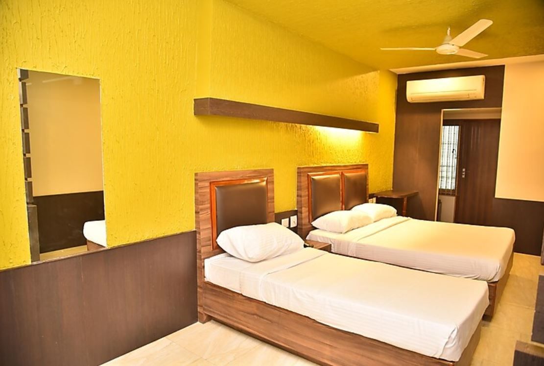 AAR ROYAL RESIDENCY Suite Room 2