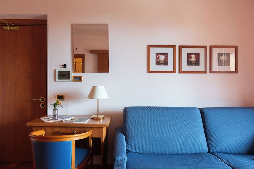 Loano 2 Village Classic Room 10