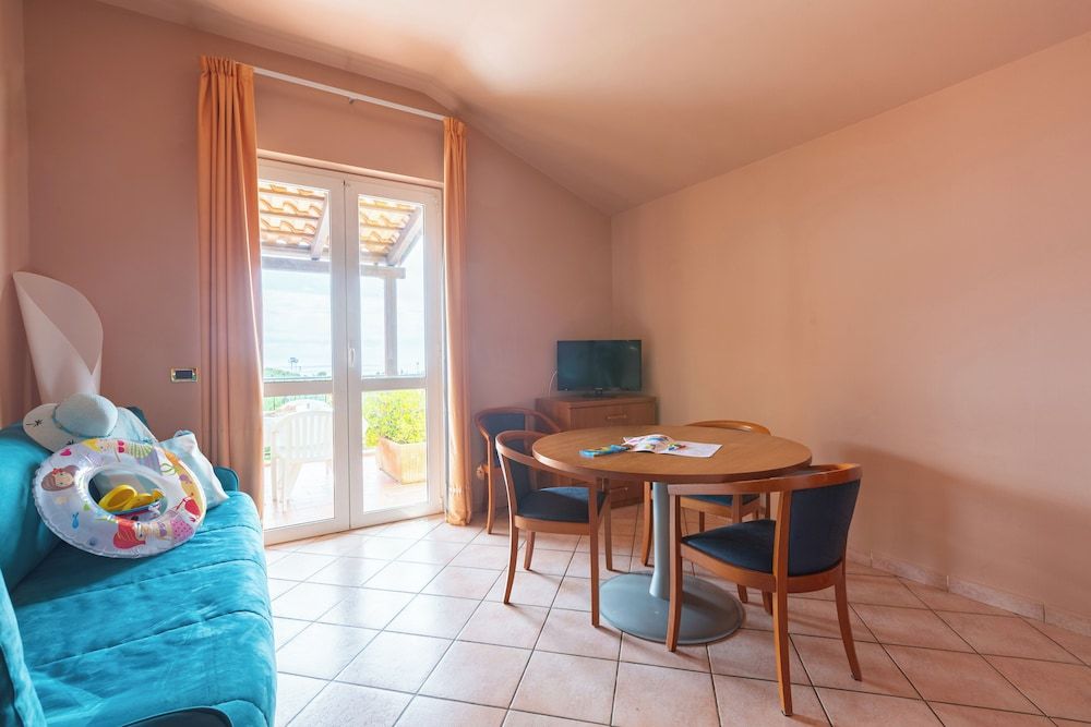 Loano 2 Village Standard Apartment, 2 Bedrooms 9