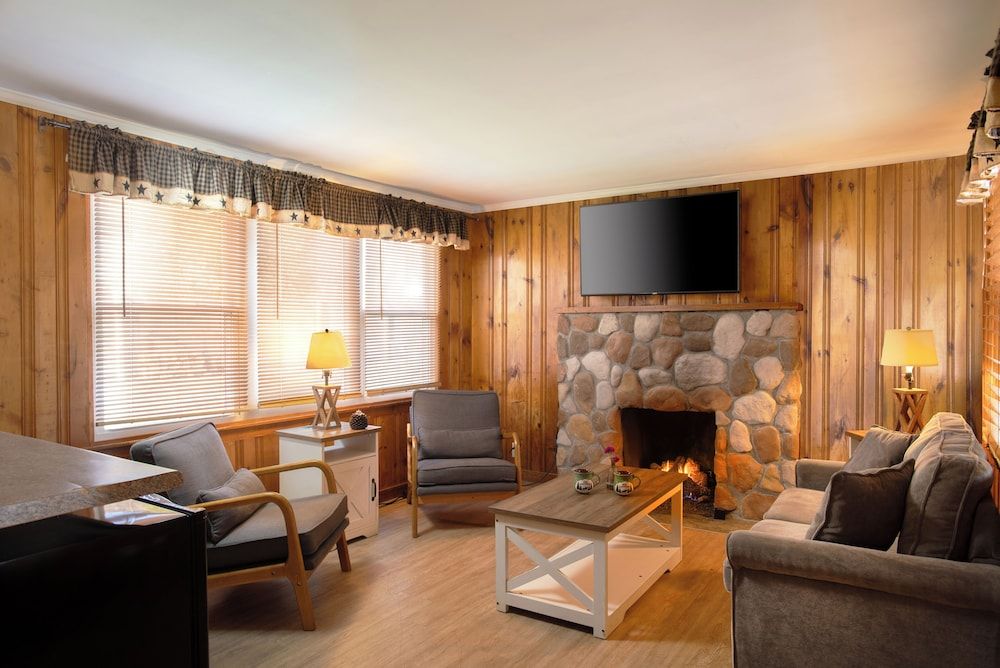 Cottage- Two Bedroom with Living Room