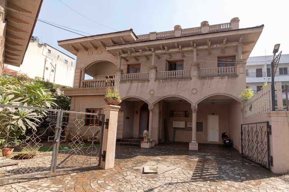 undefined Espaniol Villa For Wedding Groups 6