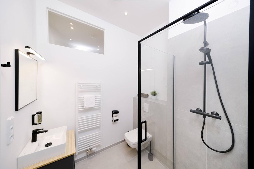 Old Town Apartments Schönhauser Allee Berlin Family Apartment, 3 Bedrooms (110 sqm) 12