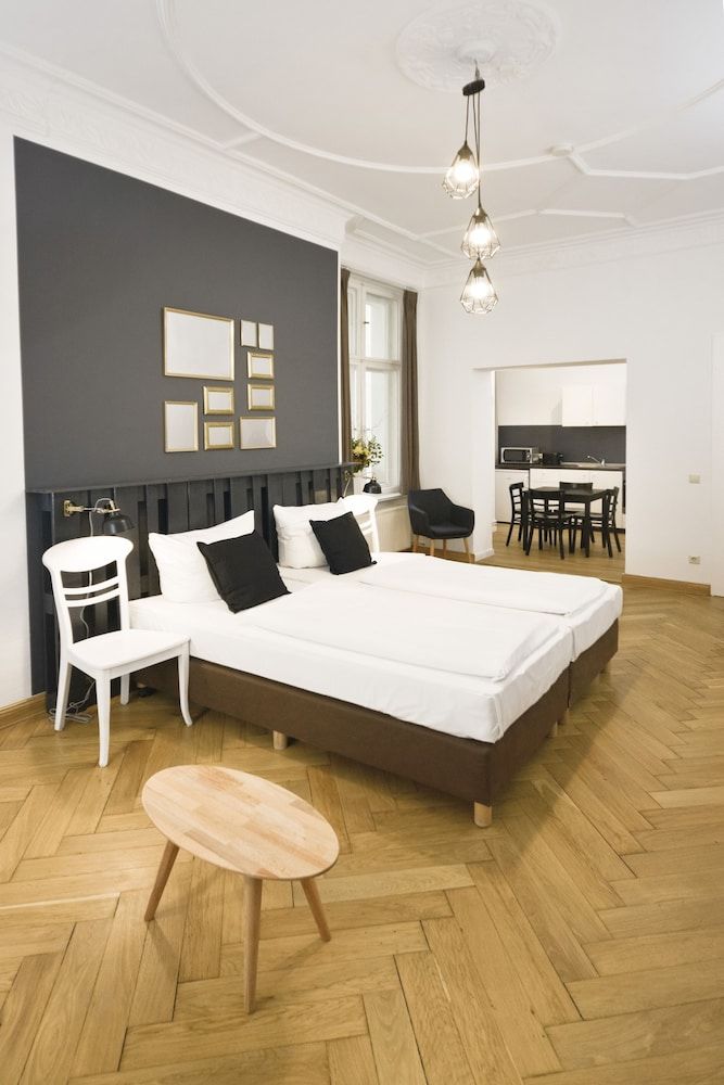 undefined Old Town Apartments Schönhauser Allee Berlin 9