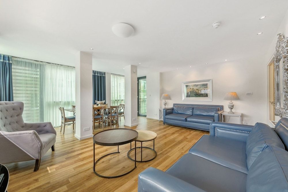 undefined Princes Street Suites 2