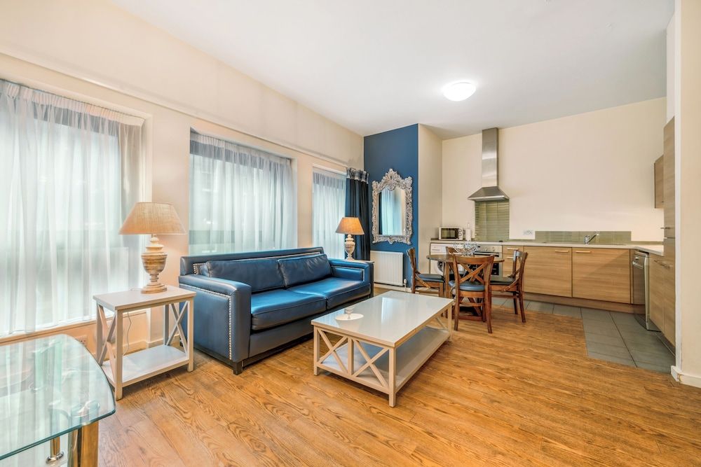 undefined Princes Street Suites 4