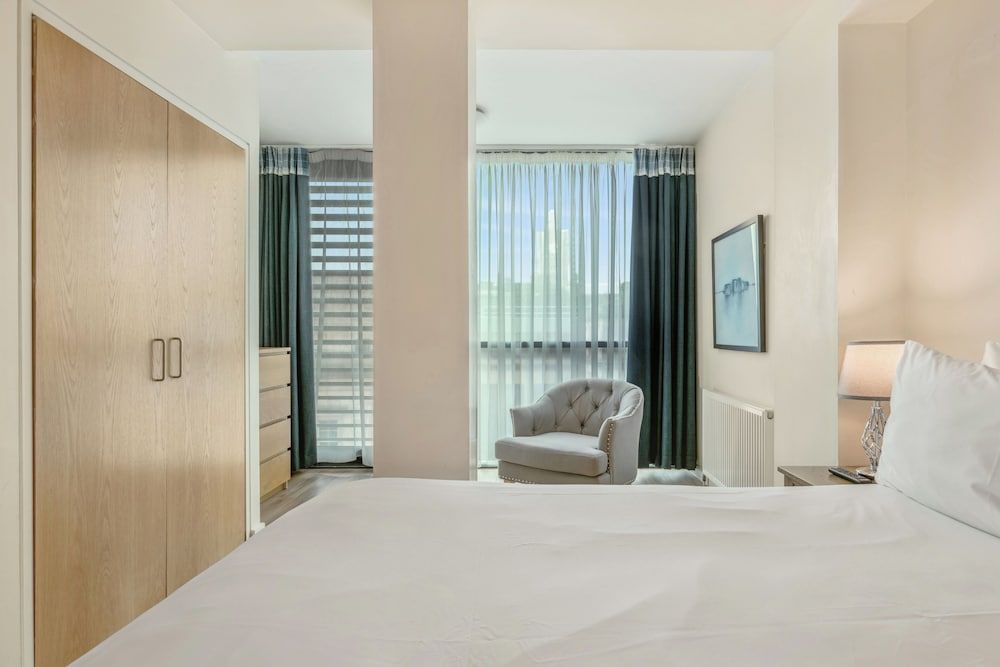 undefined Princes Street Suites 10