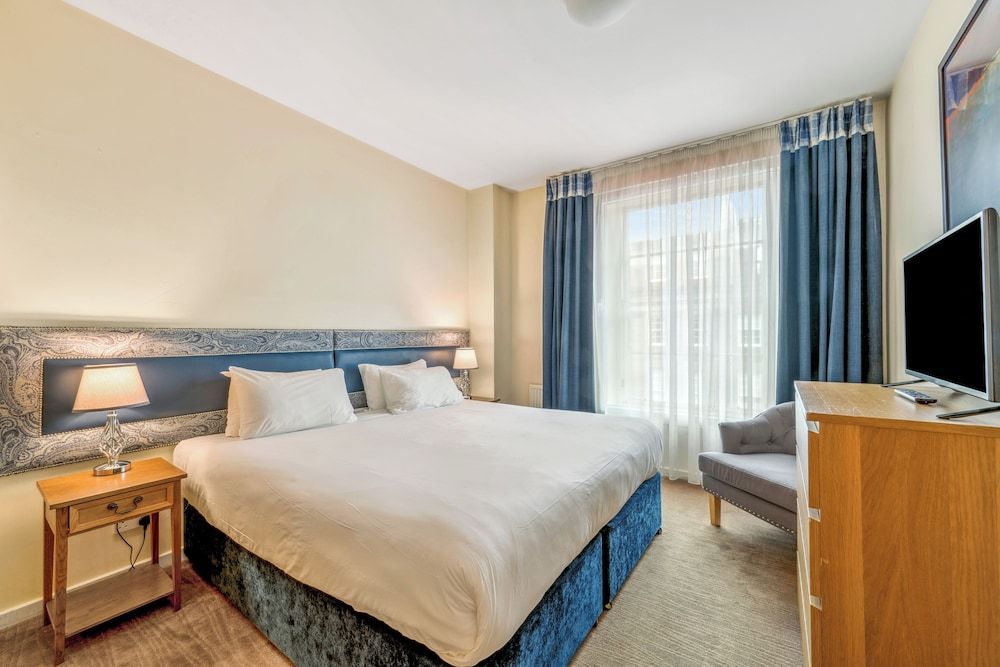 Princes Street Suites Apartment, 2 Bedrooms 3