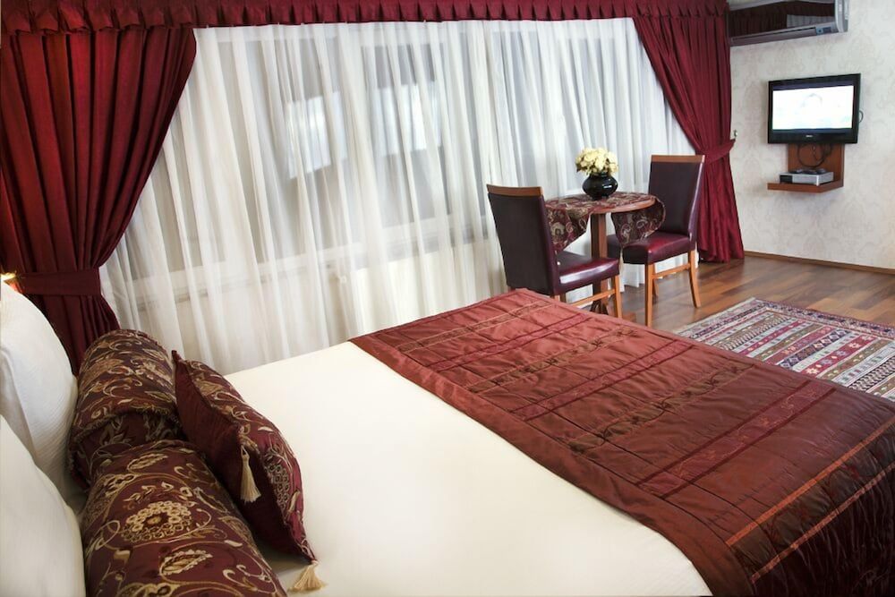 Sultanahmet Suites Double Room, 1 King Bed 10
