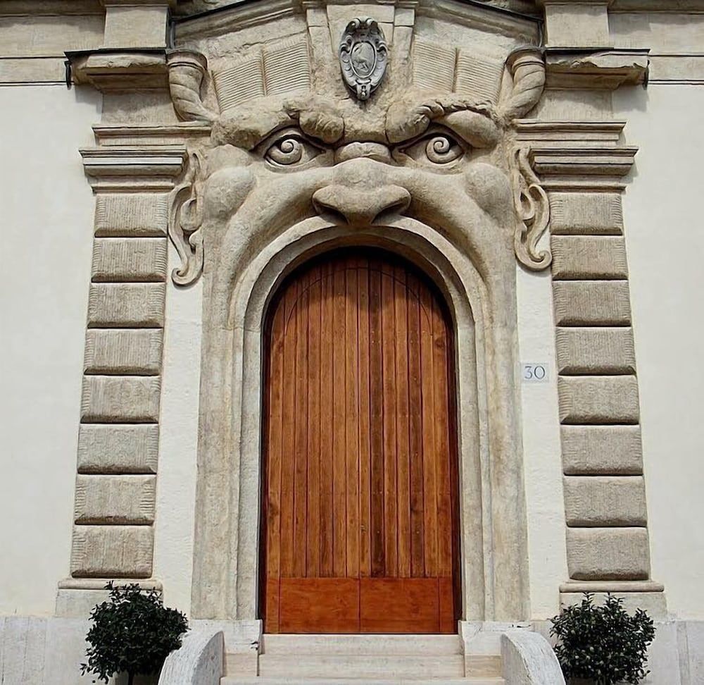 undefined Residenza RomAntica 10