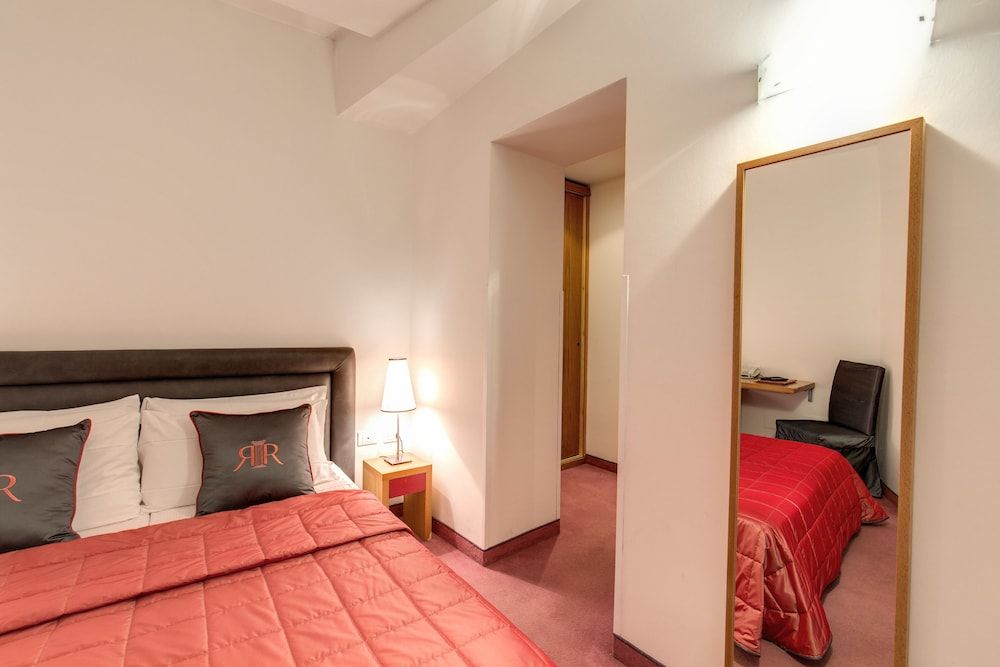 Residenza RomAntica Standard Double Room 3