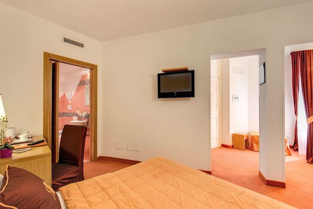 Residenza RomAntica Standard Double Room 9