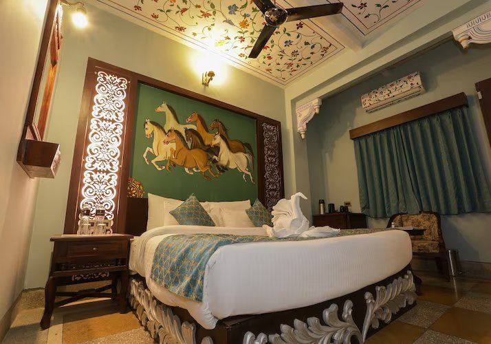 Janak Vilas - A Heritage Boutique Hotel Standard Room with Compact Washroom (130 Sq.ft)