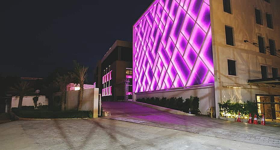 undefined Hotel Banyan Tree