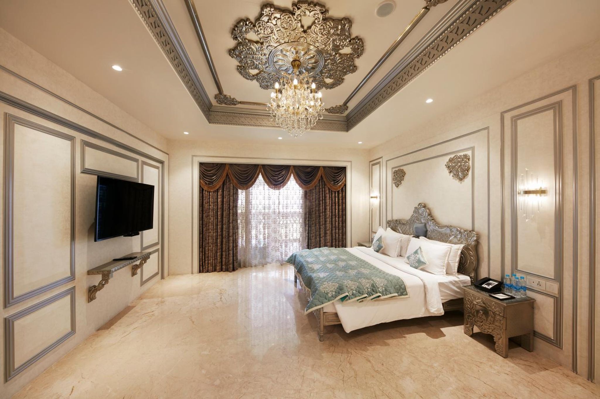Premium King With Balcony