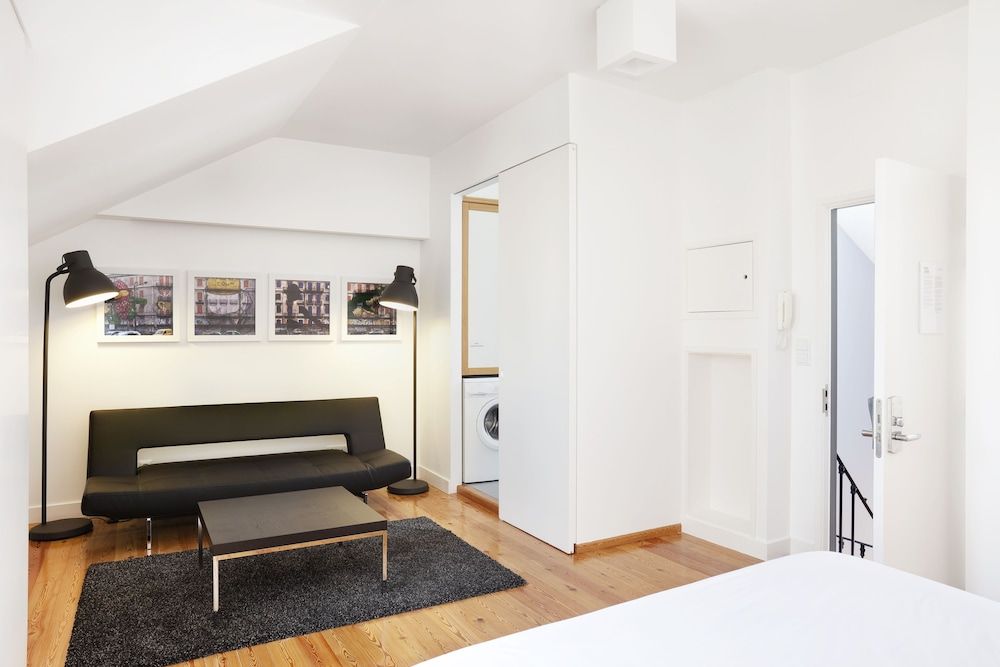 undefined Hello Lisbon Santos Apartments 5