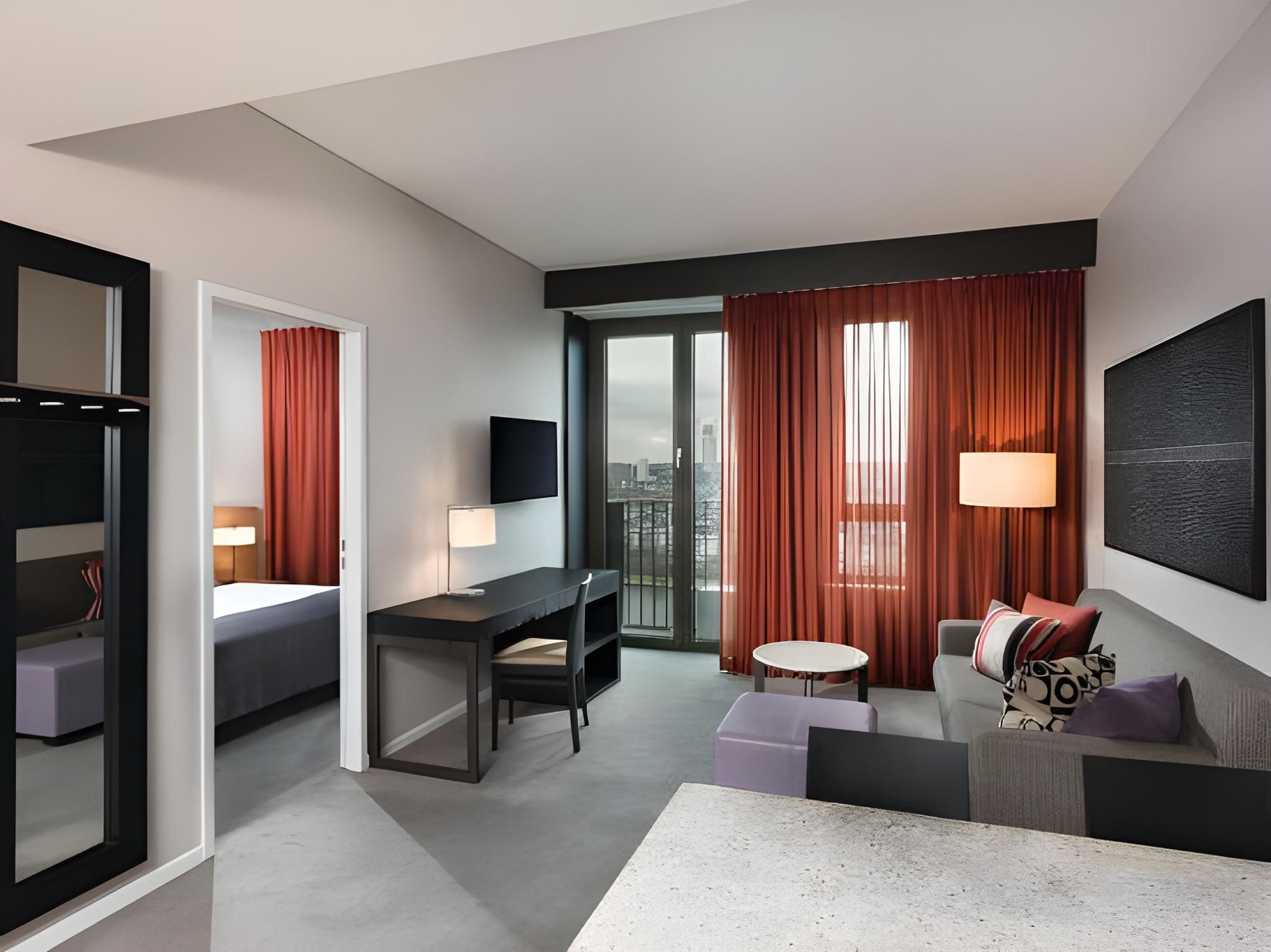 undefined Adina Apartment Hotel Frankfurt Neue Oper 5