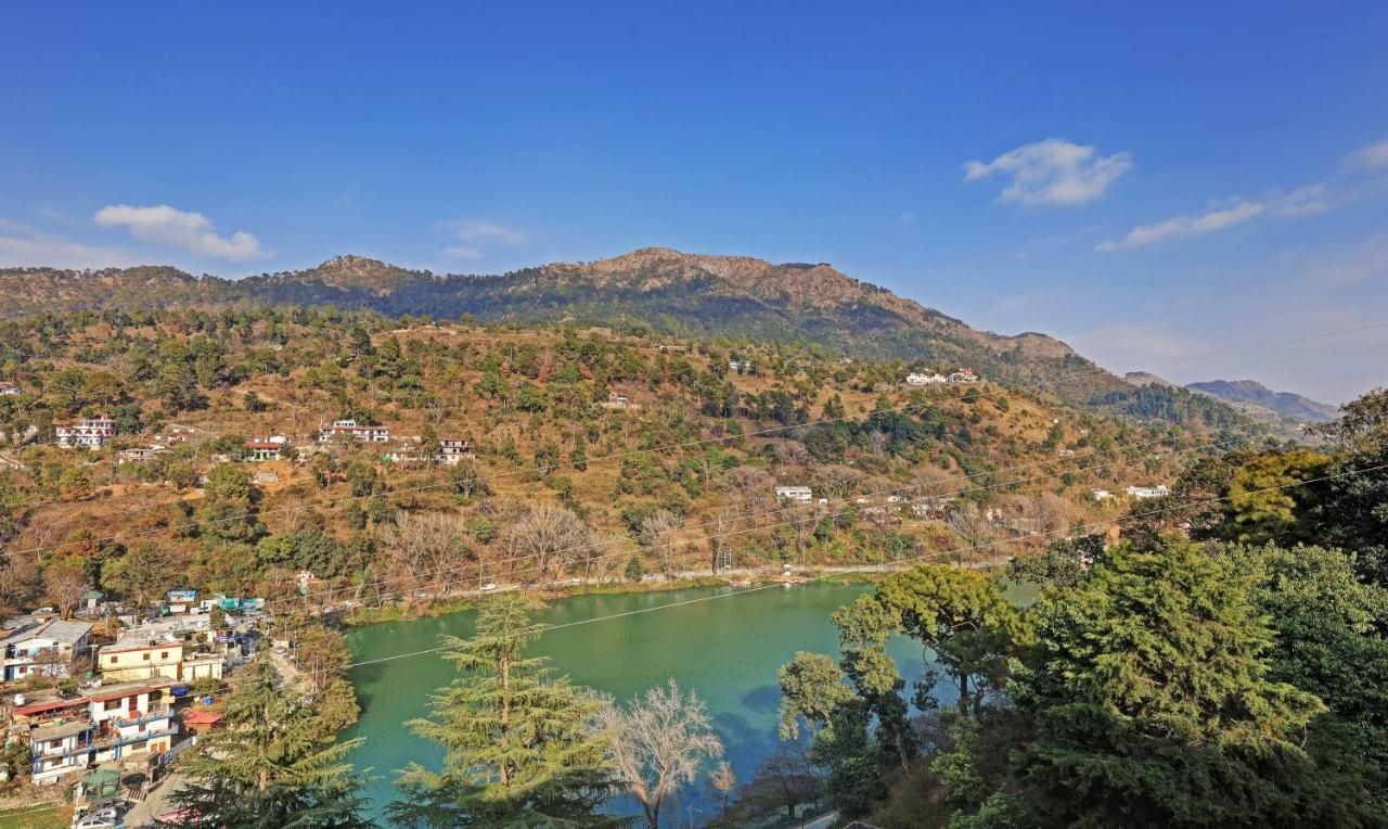 undefined Lake View Inn 2