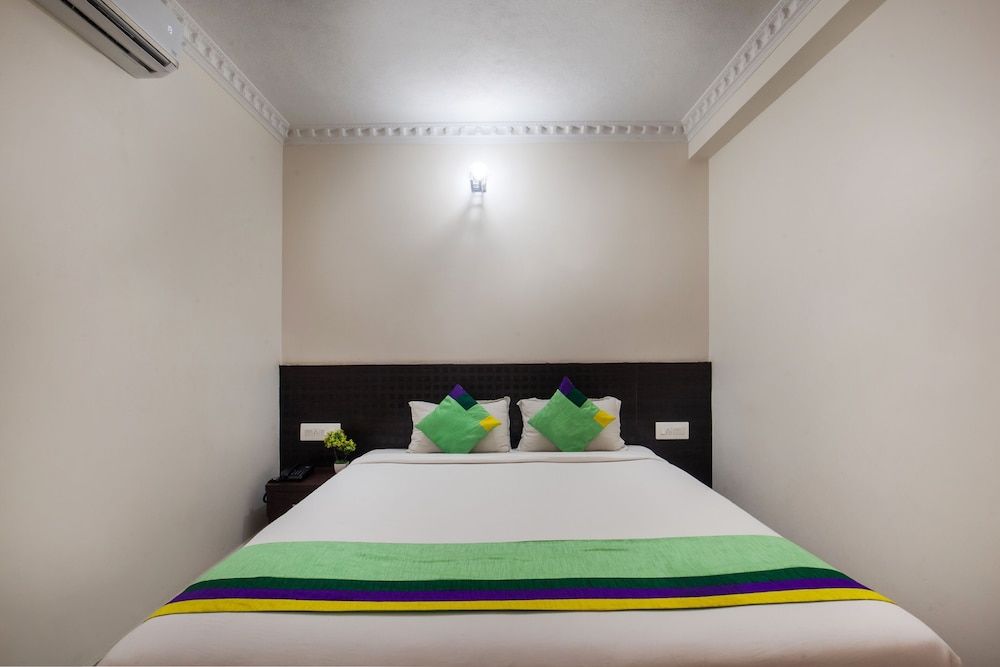 Treebo Sans Sarav Kushalnagar Standard Room 2