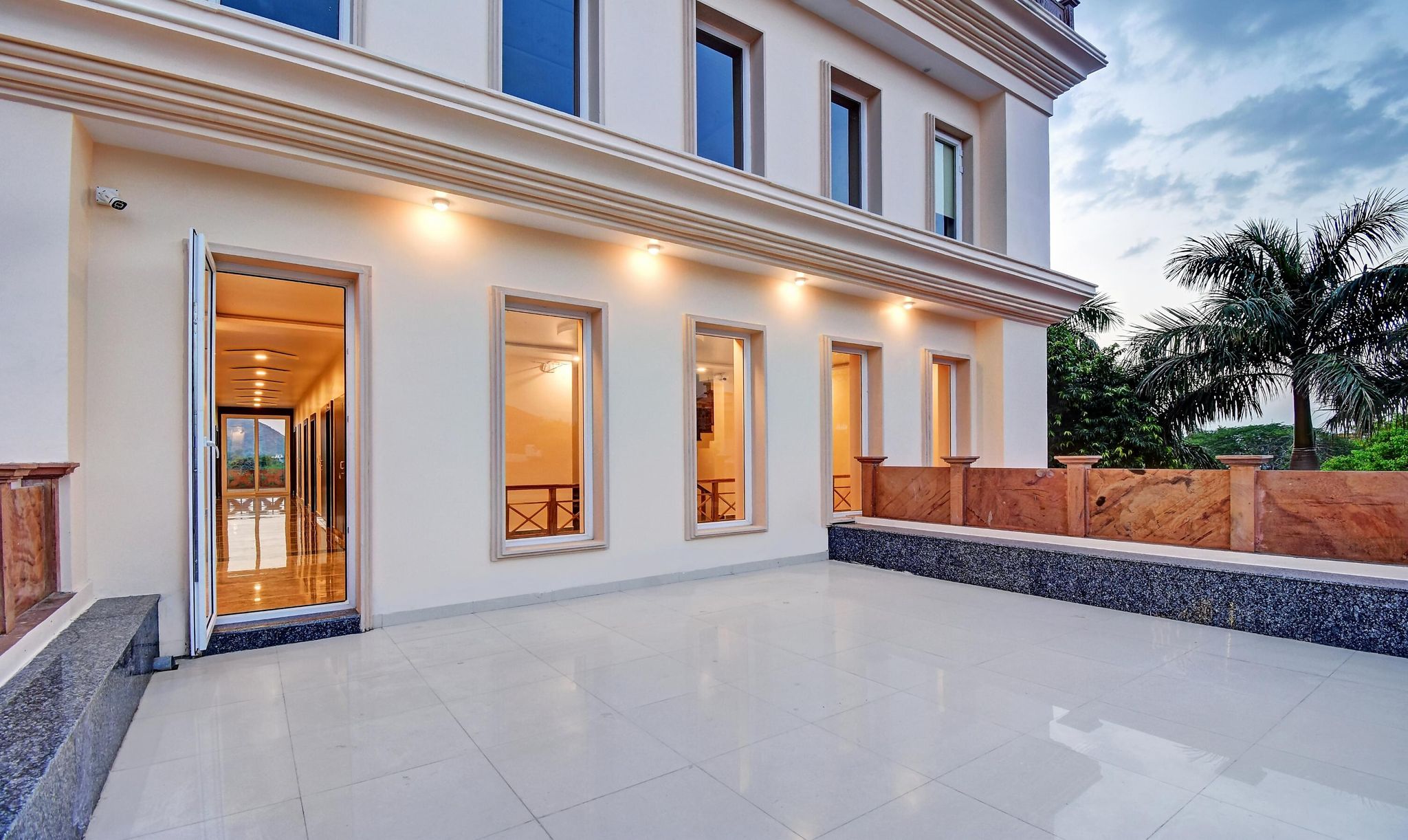 Hotel Exterior