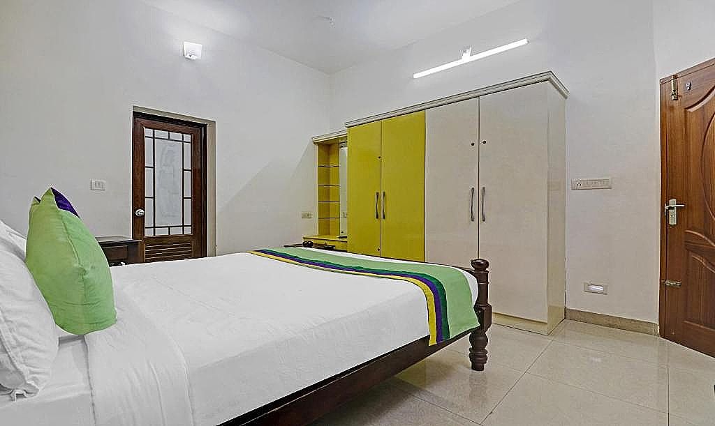 undefined Treebo Backpackers Inn 9