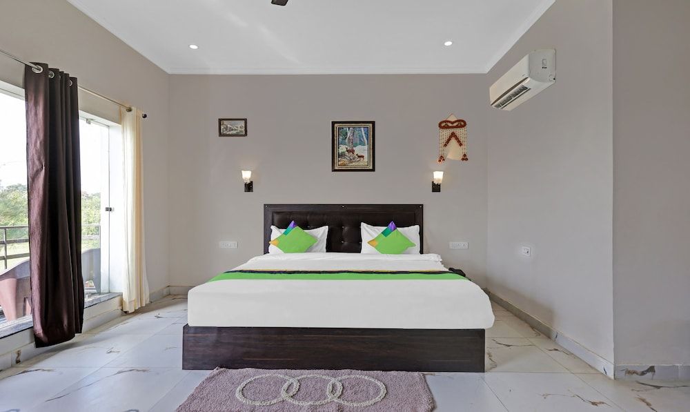 Treebo Kaira Resort With Pool View, 5 Km From Jim Corbett Jungle Safari Deluxe Double Room
