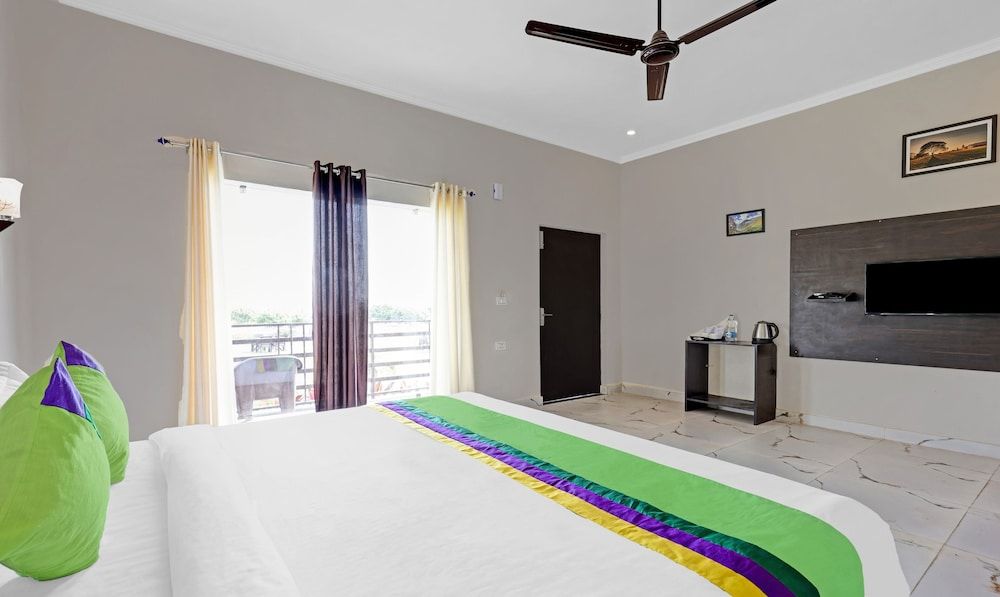 Treebo Kaira Resort With Pool View, 5 Km From Jim Corbett Jungle Safari Deluxe Double Room 6