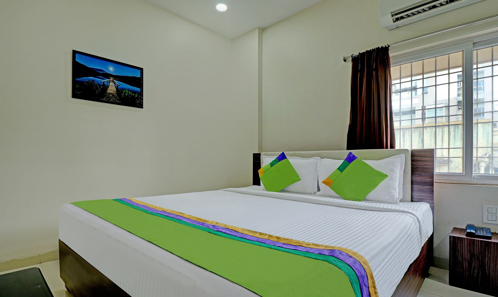 Treebo Green Tree Deluxe Double Room