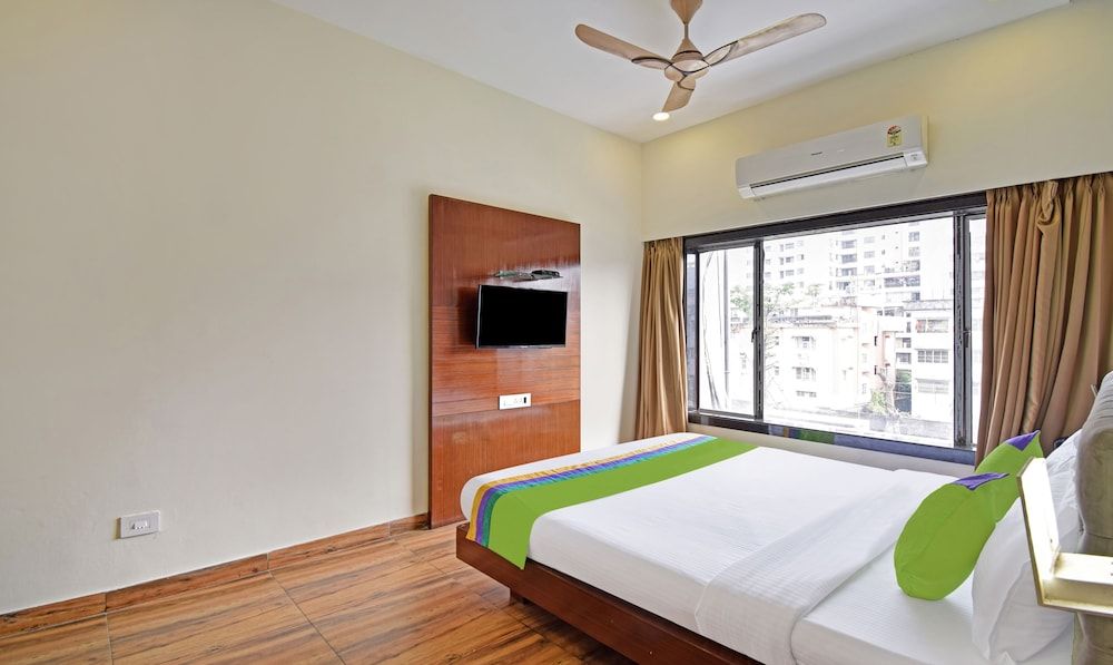 Treebo Sky Point Standard Double Room 3