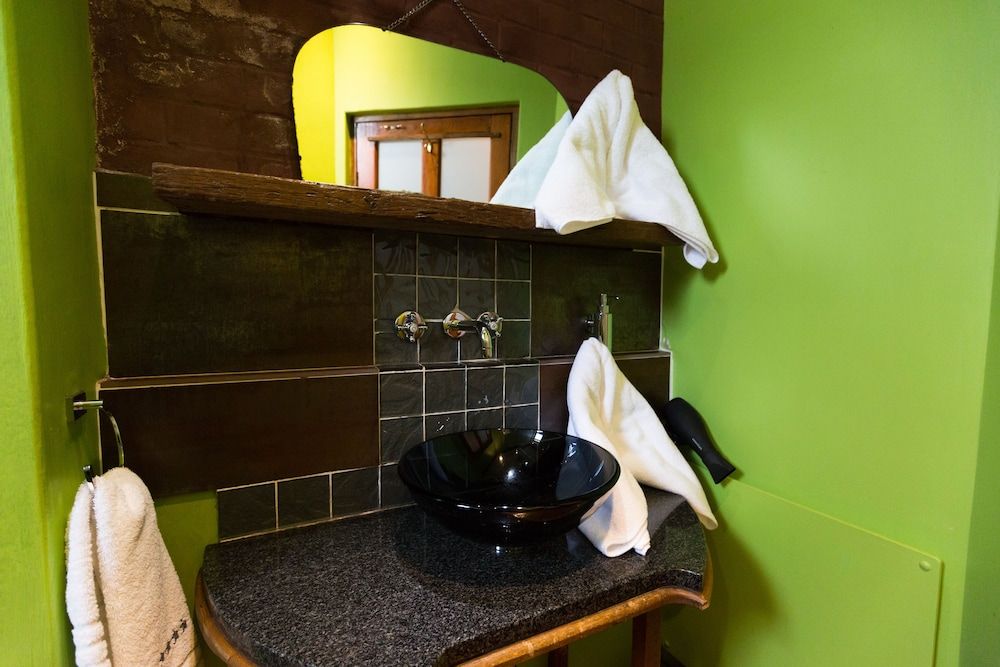 Sweet Lemon Boutique Bed & Breakfast Superior Room 5