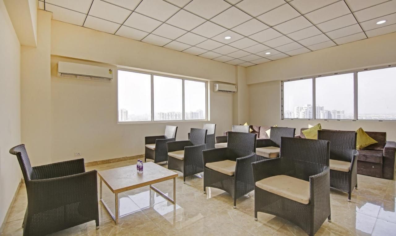 undefined Hotel Avr 5