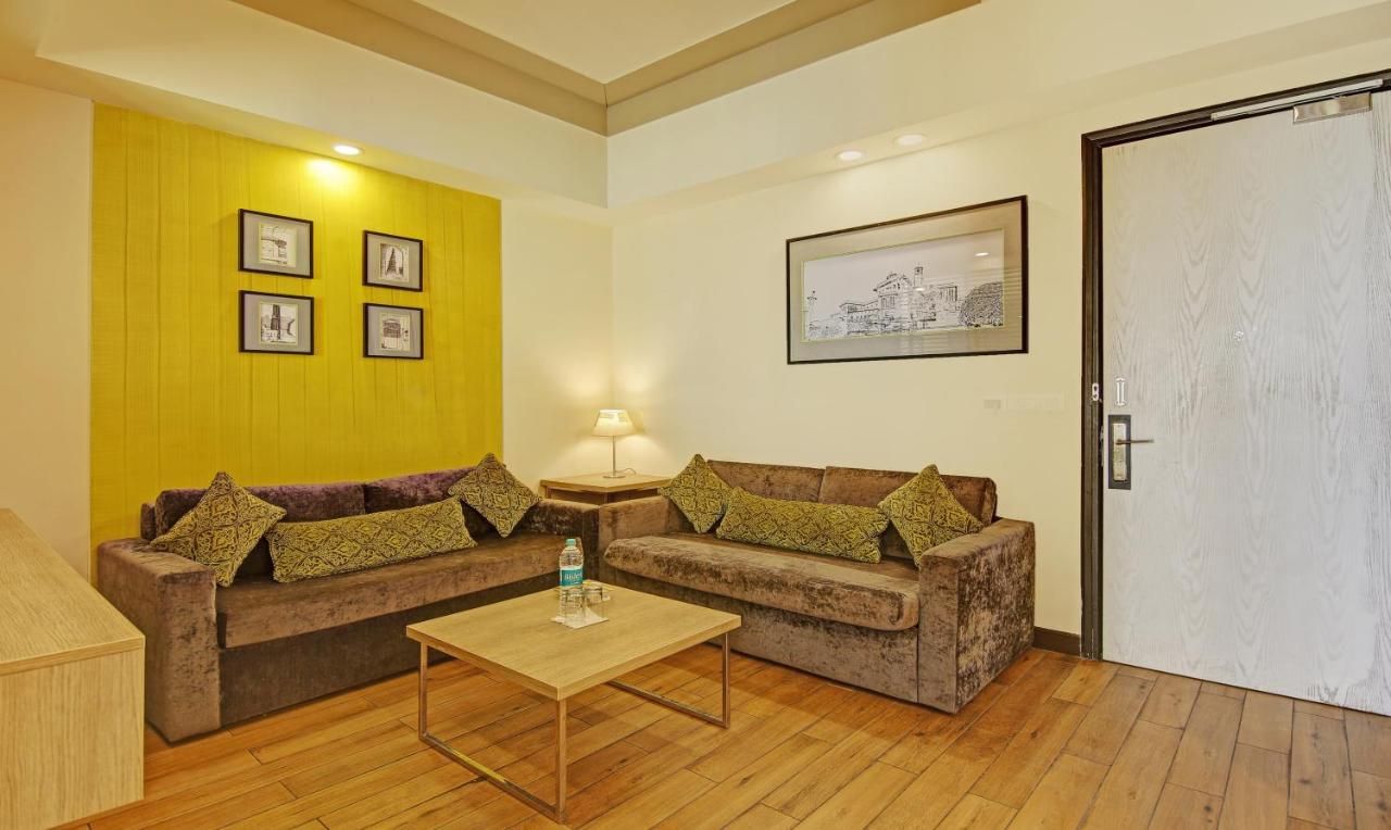 undefined Hotel Avr 3