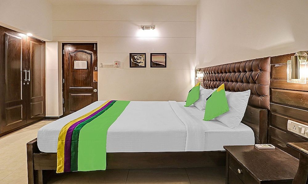 Treebo White Inn Koramangala Deluxe Double Room 10