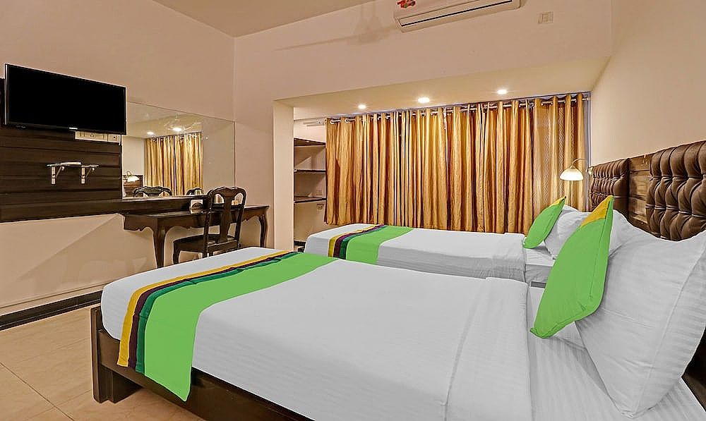 Treebo White Inn Koramangala Deluxe Double Room 12