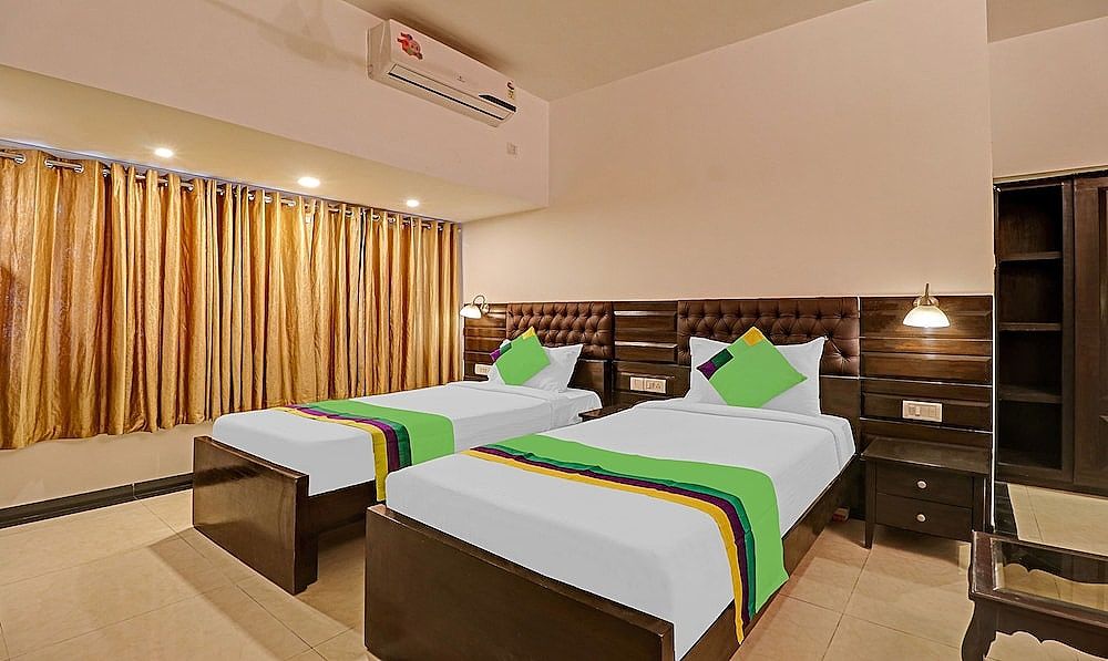 Treebo White Inn Koramangala Deluxe Double Room 5