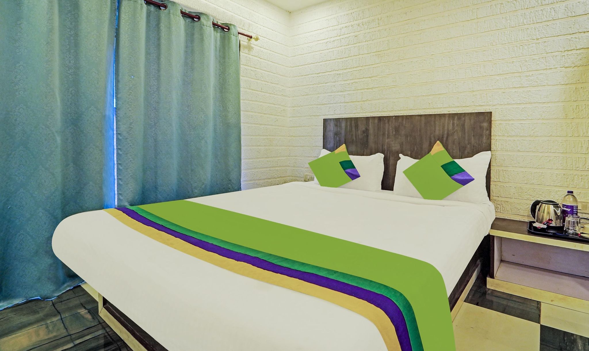 Treebo Shindola Resort Deluxe Double Room 5