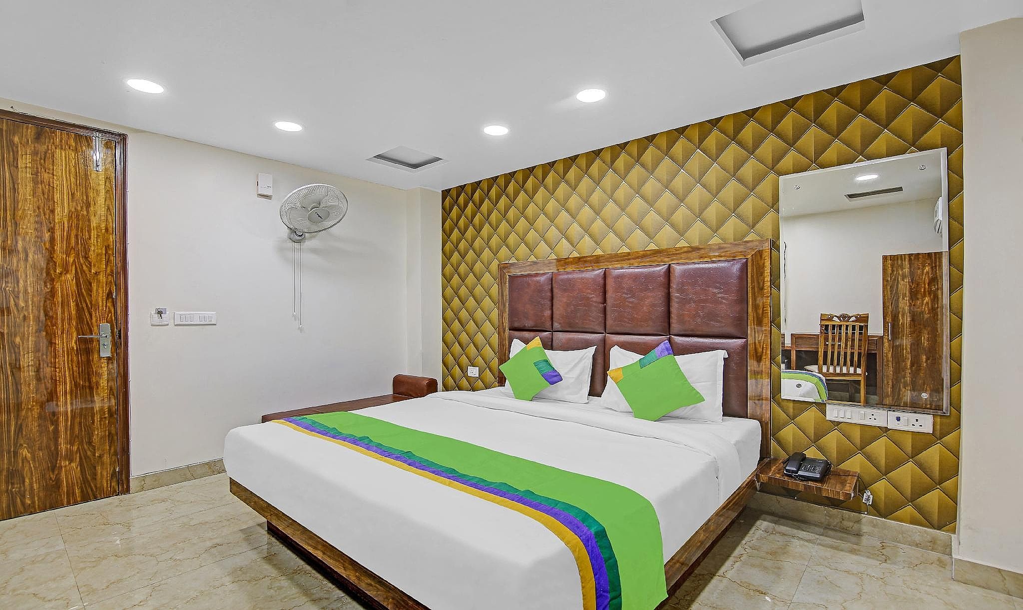 Maple Single Room-Microland-YCHS