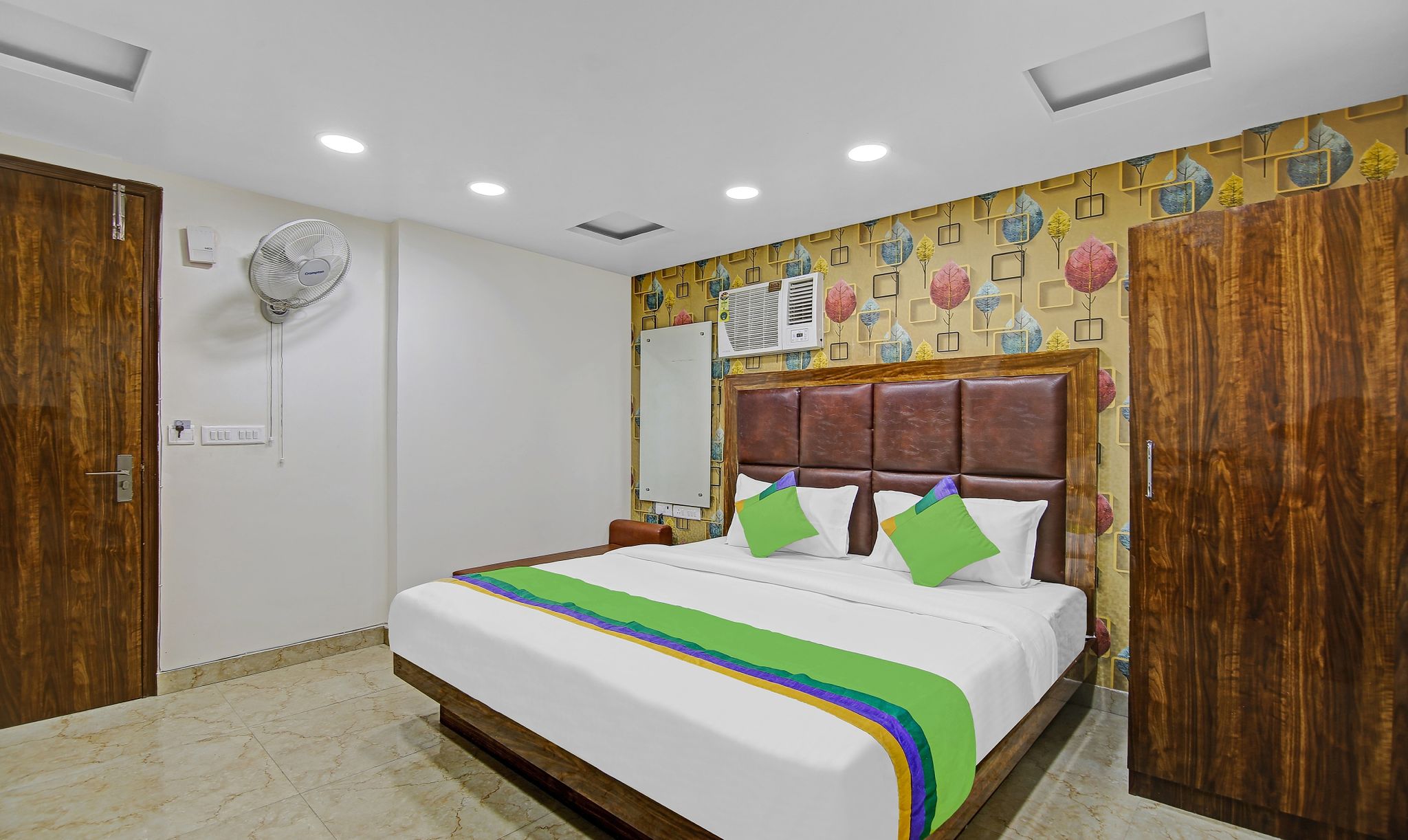 Treebo Mona Grand Standard Double Room 8