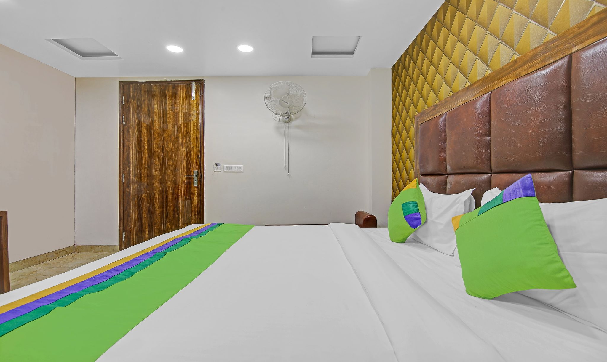 Treebo Mona Grand Standard Double Room 12
