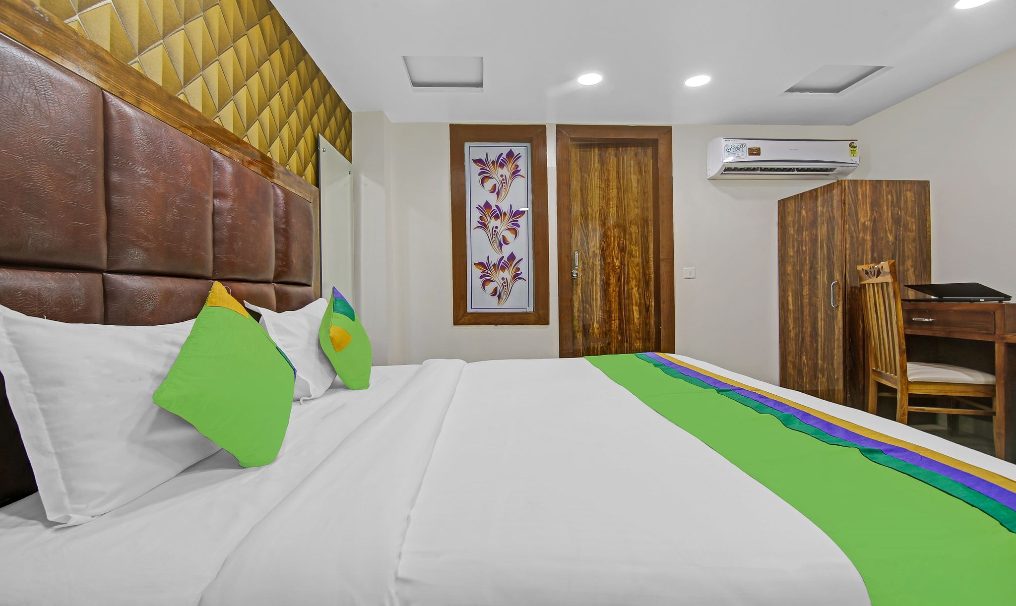 Treebo Mona Grand Standard Double Room 15