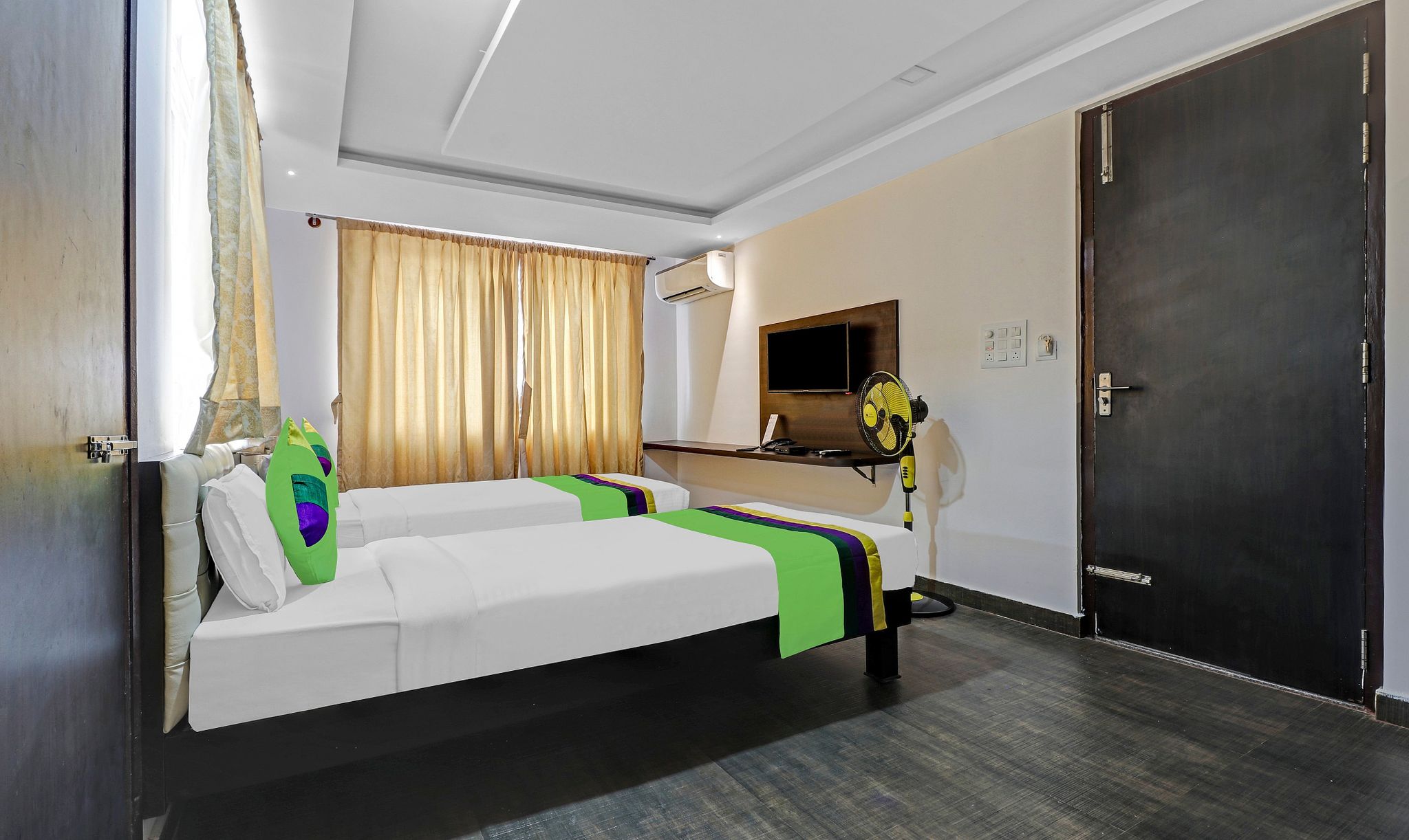 Treebo JJ Residency Standard Double Room 3