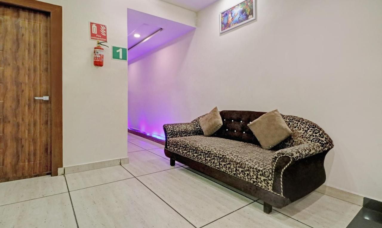 undefined Grand Signia 4
