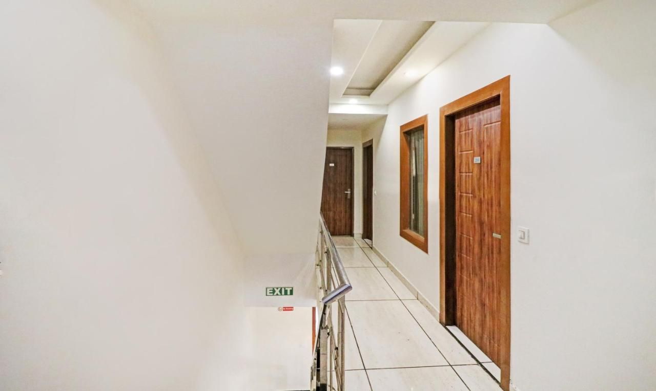 undefined Grand Signia 5