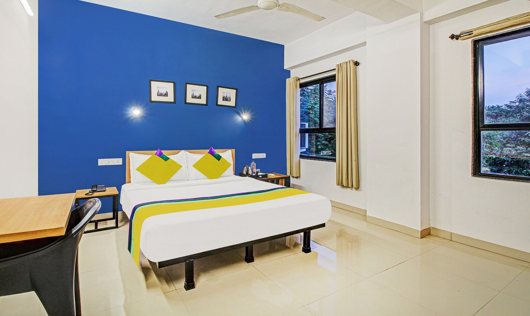 Treebo Trip Aura Homes Oak 5