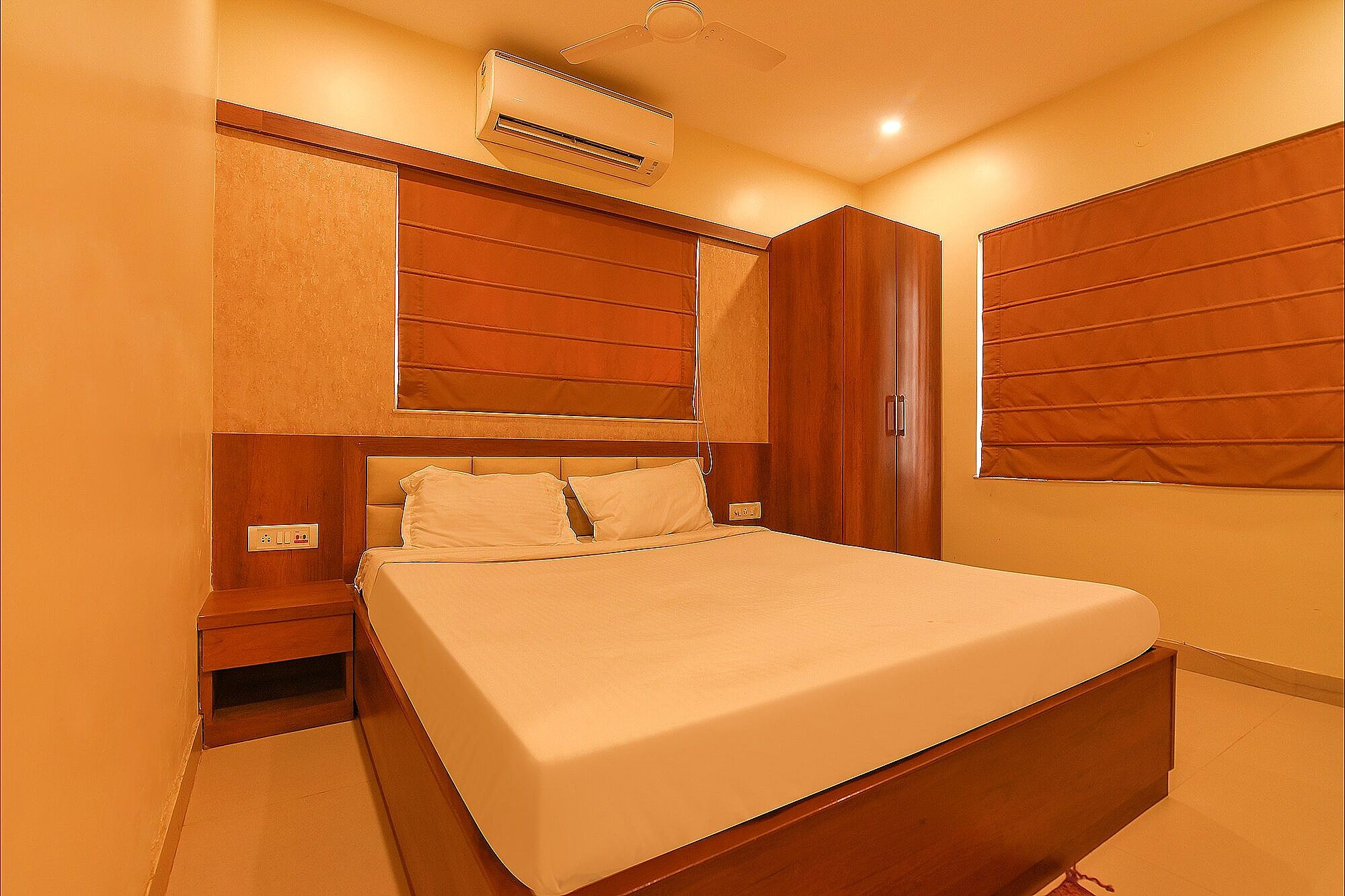 undefined FabHotel Dream Plaza 9