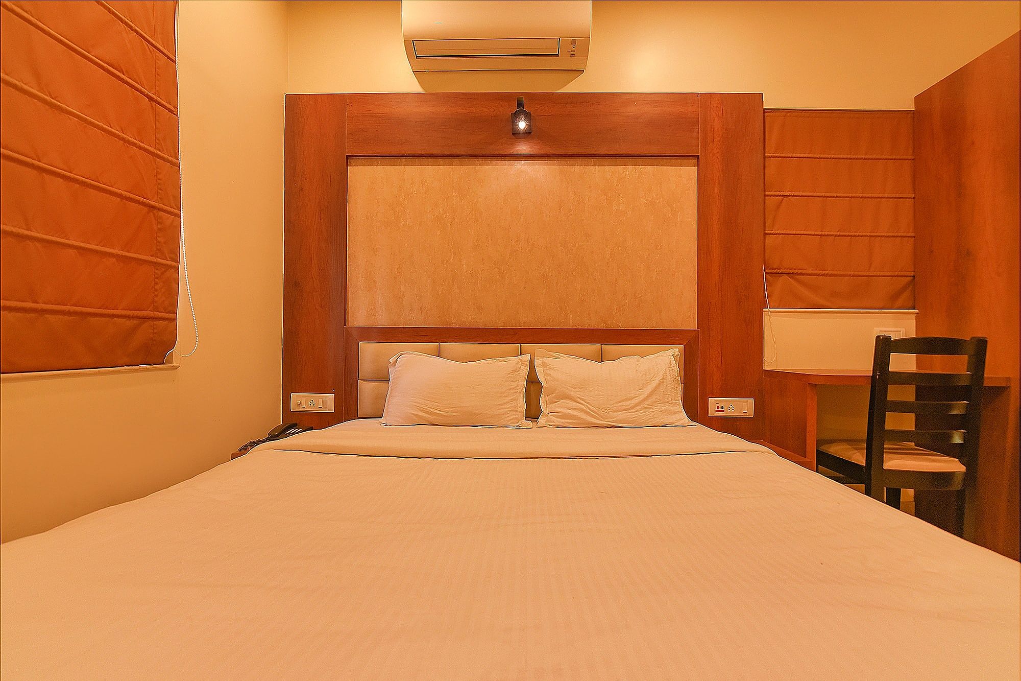 undefined FabHotel Dream Plaza 4
