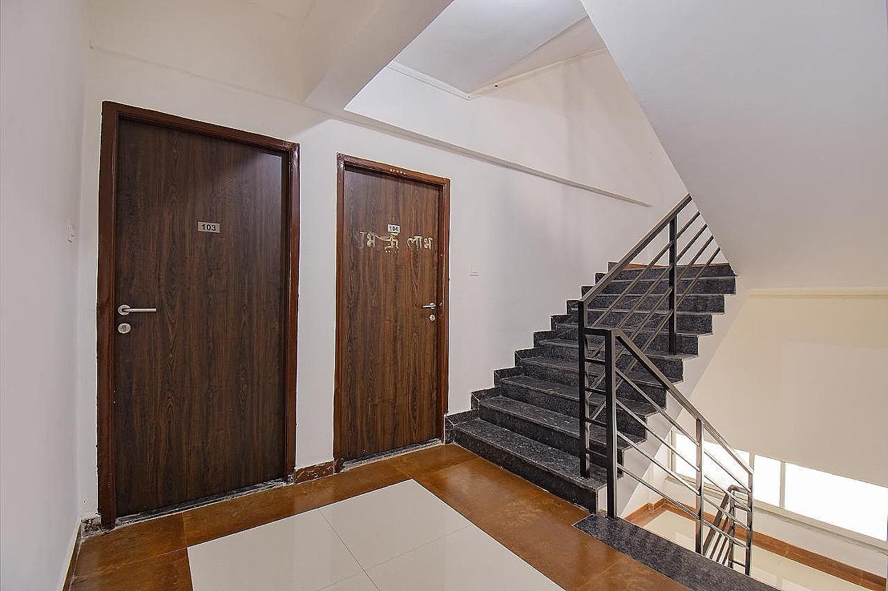 undefined FabHotel Fortune Suites - Near Mannipal Hospital in Baner 5