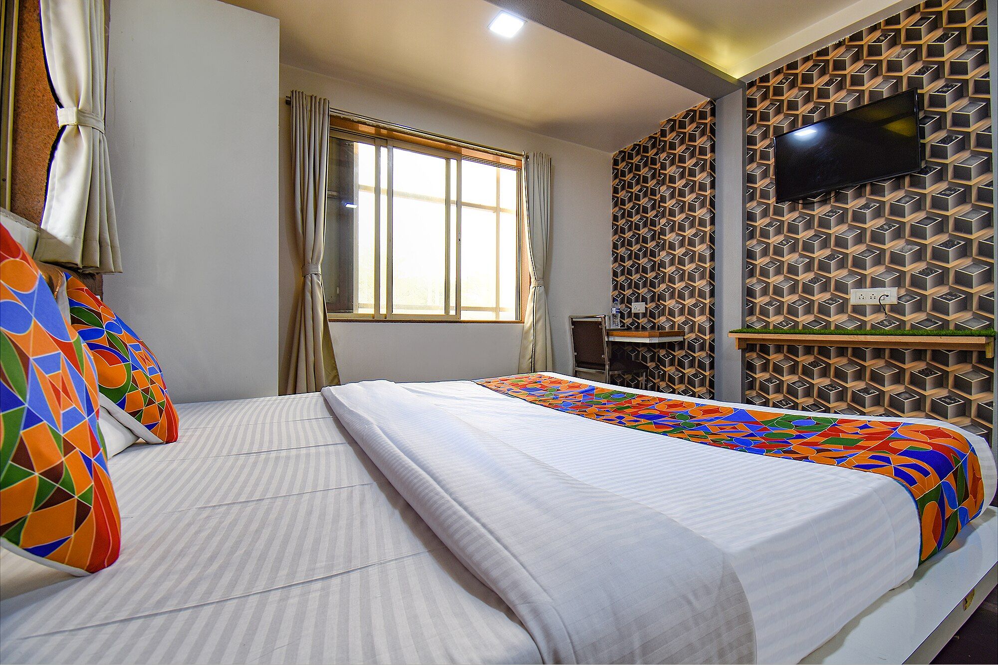 FabHotel Royal Empire Deluxe Room 13