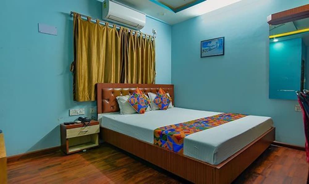 undefined FabHotel AG Star 3
