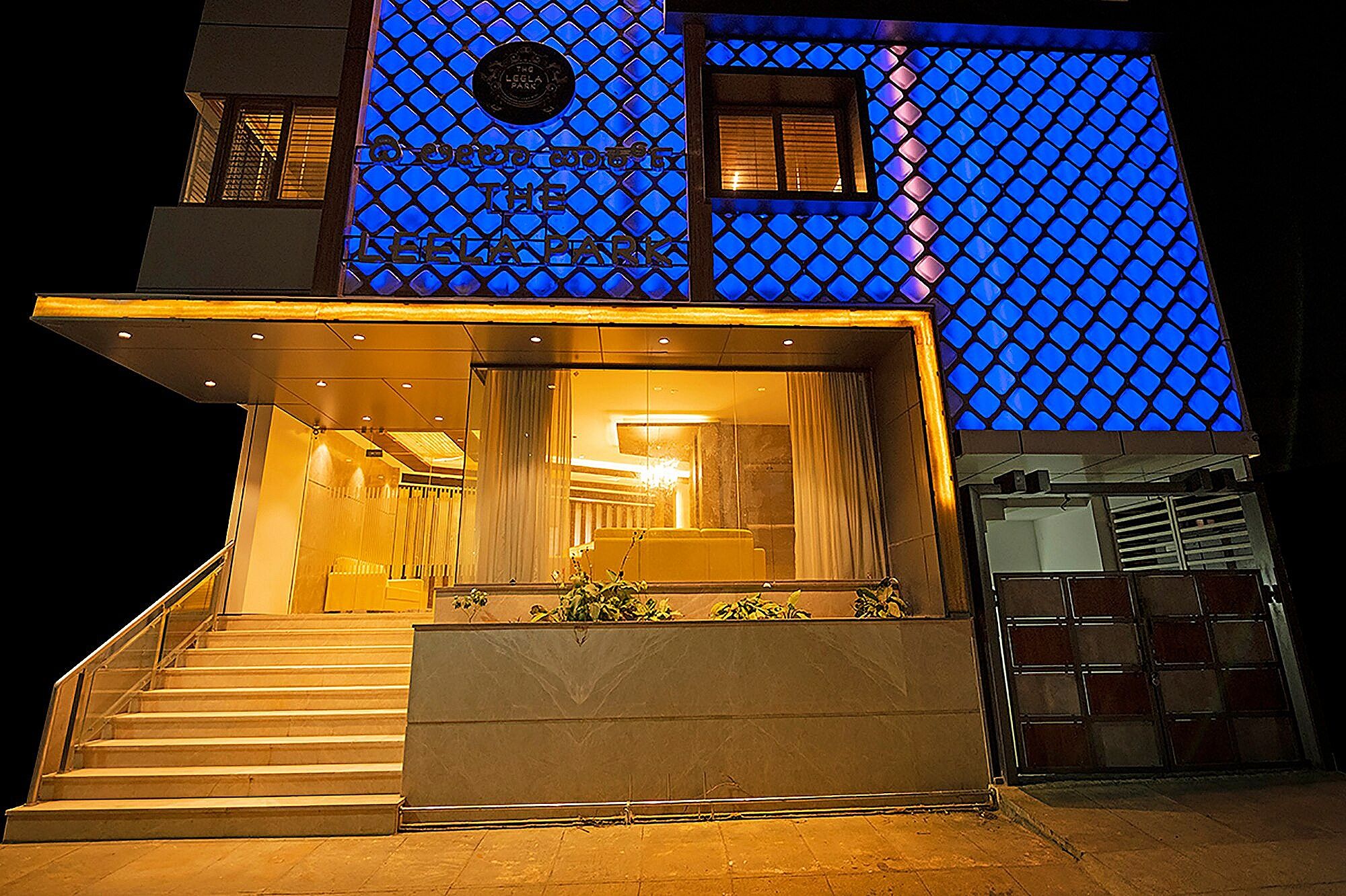 undefined FabHotel The Leela Park 4