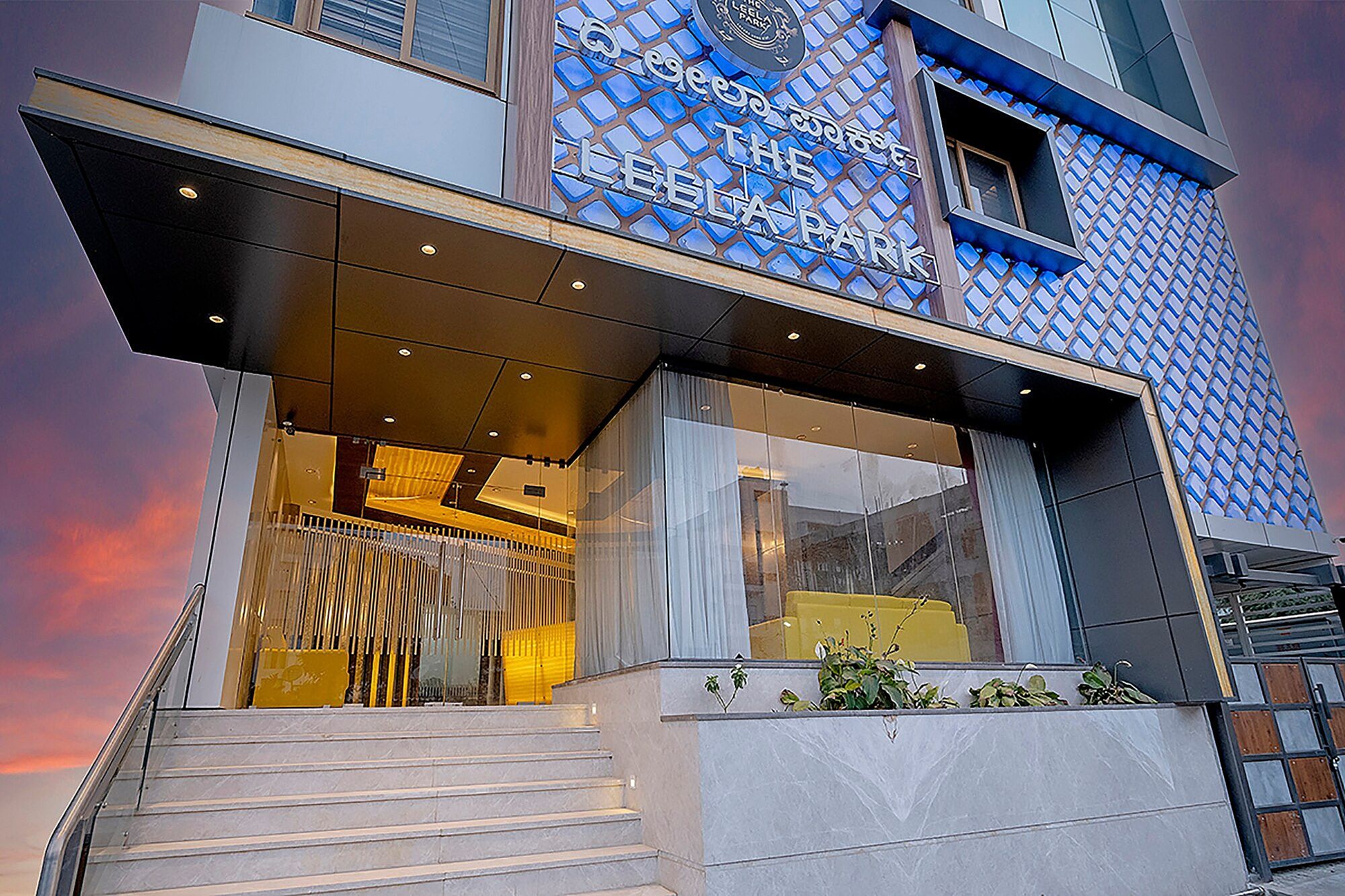 undefined FabHotel The Leela Park 5